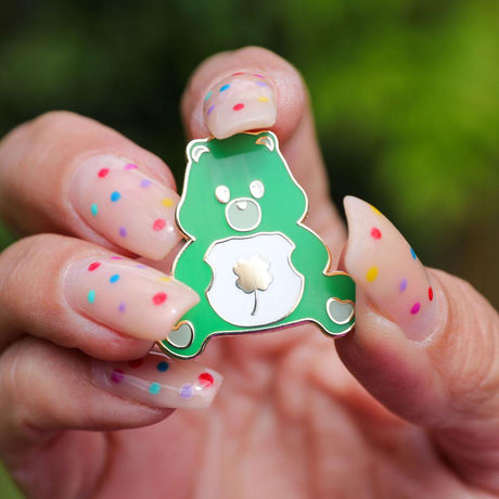 Pin Care Bear Good luck-Studio Inktvis-Studio Inktvis