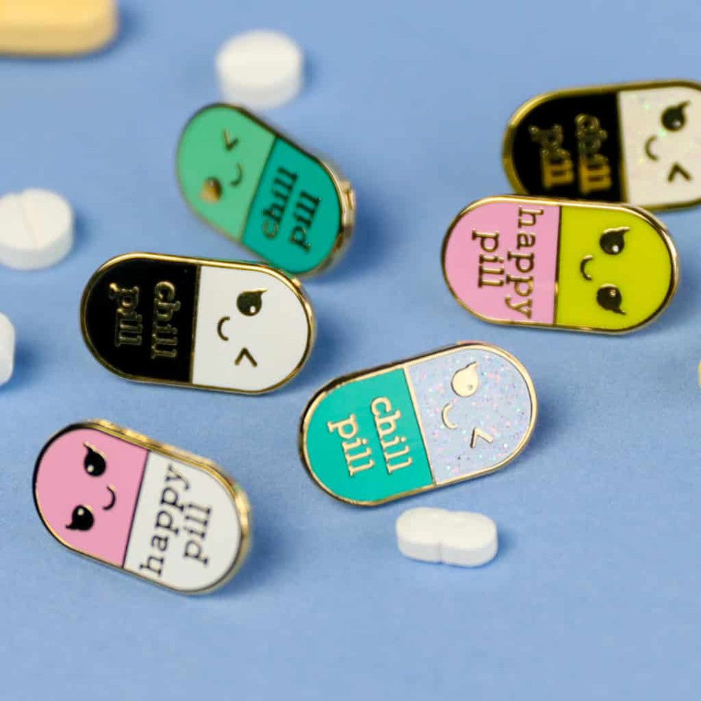 Pin Chill pill mint glitter-Studio Inktvis-Studio Inktvis