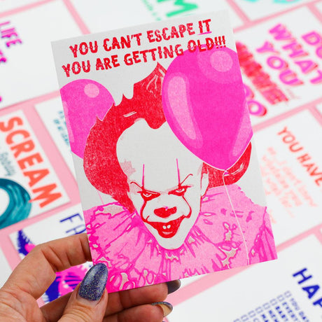 Riso print Pennywise you can't escape it-Ansichtkaarten-Fun Riso-Studio Inktvis