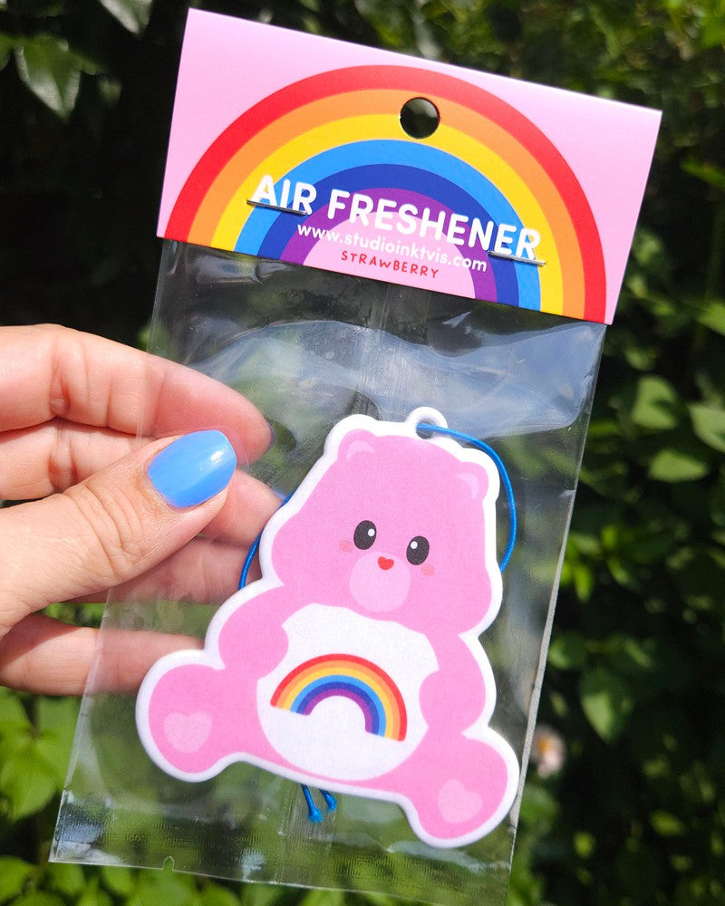 Roze Care Bear Geurhanger – Aardbeigeur-Geurhanger-Studio Inktvis