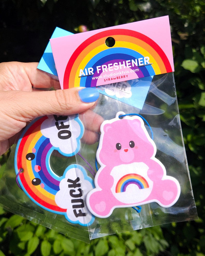 Roze Care Bear Geurhanger – Aardbeigeur-Geurhanger-Studio Inktvis